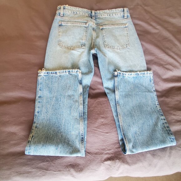 Zara Straight Leg Low rise Jeans - Picture 3 of 5